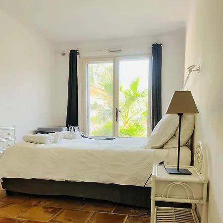 Ferienhaus - Parc De La Moutte -