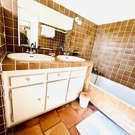 Holiday home - Parc De La Moutte -